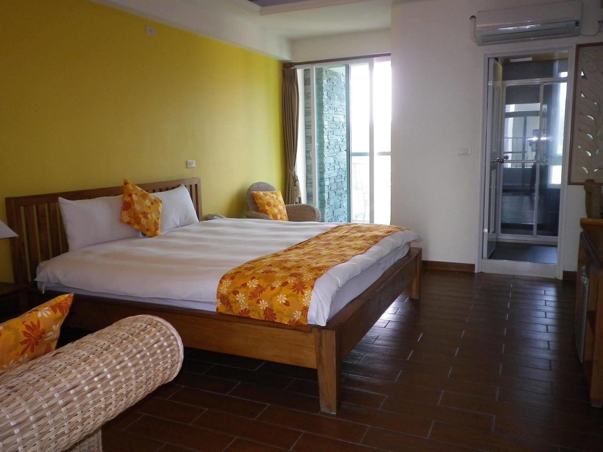 Mamalulu Hostel Kenting Bagian luar foto