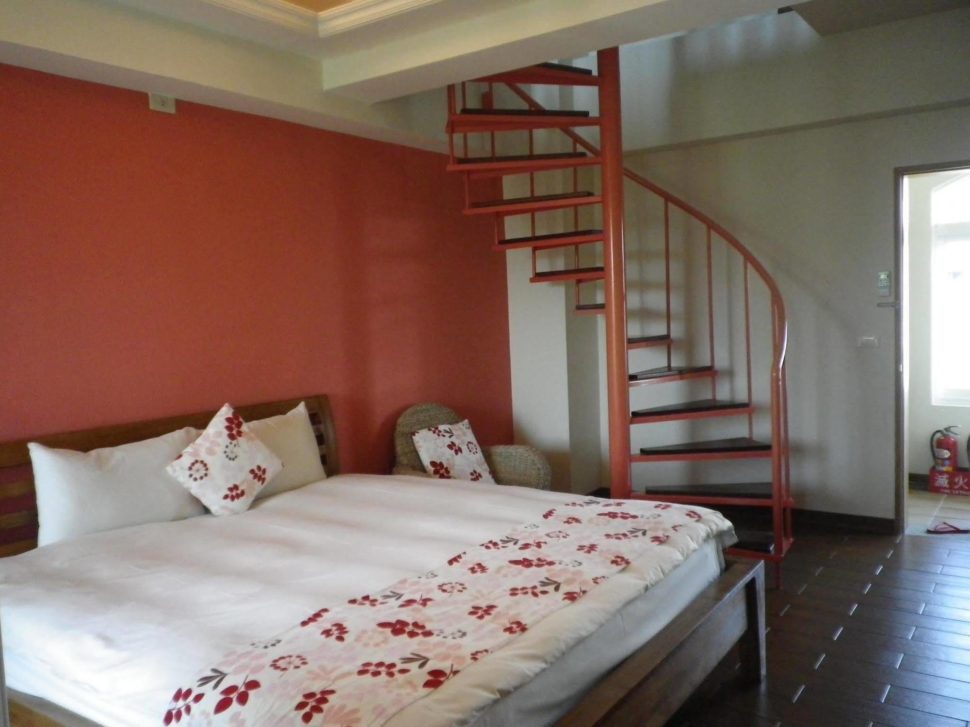 Mamalulu Hostel Kenting Bagian luar foto